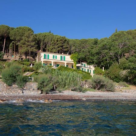 Villa Le Sprizze A Bordo Del Mare - Goelba Marciana Marina  Exterior photo