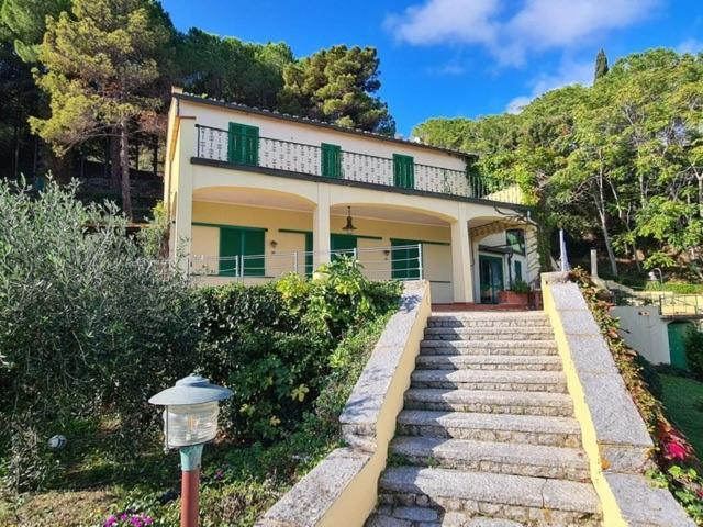 Villa Le Sprizze A Bordo Del Mare - Goelba Marciana Marina  Exterior photo